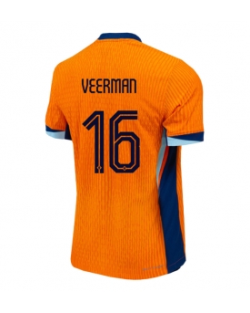 Paesi Bassi Joey Veerman #16 Maglia Gara Casa Repliche Europei 2024 Paesi Bassi Joey Veerman #16 Maglia Gara Casa Repliche Europei 2024